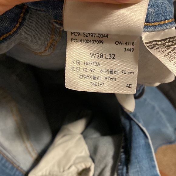 Levi Skinny Jeans - Picture 4 of 5